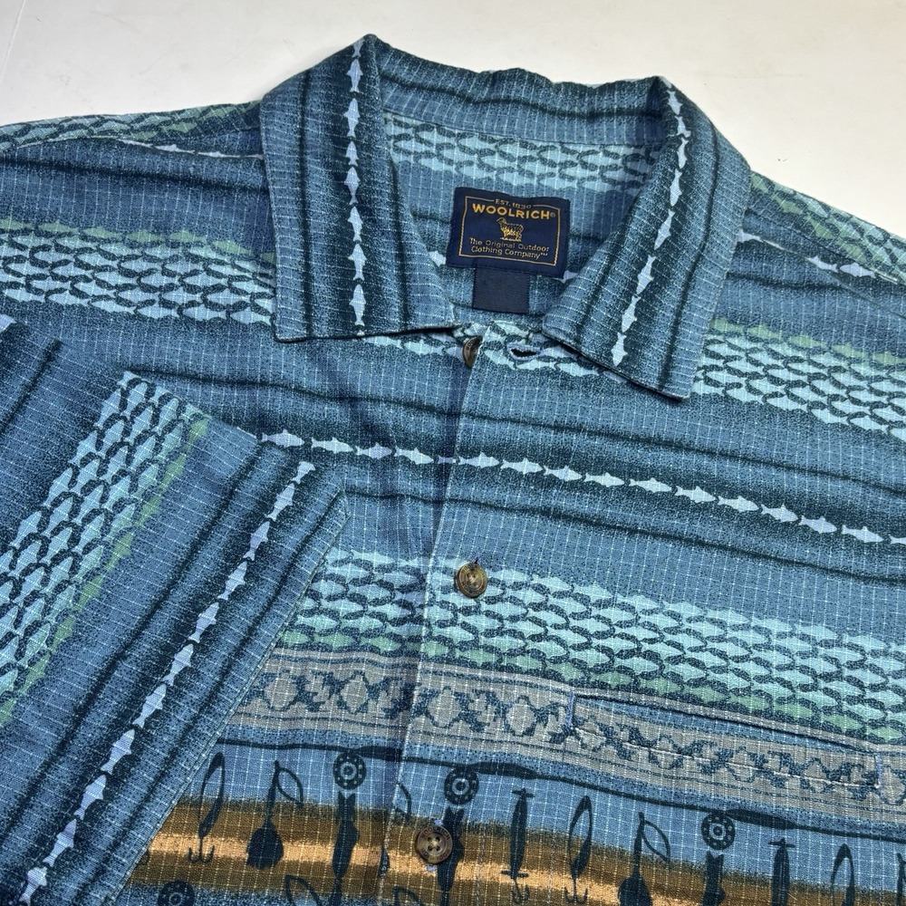 Woolrich VTG  Fish Lure Print Blue Mens L Cotton Short Sleeve Button Down Shirt